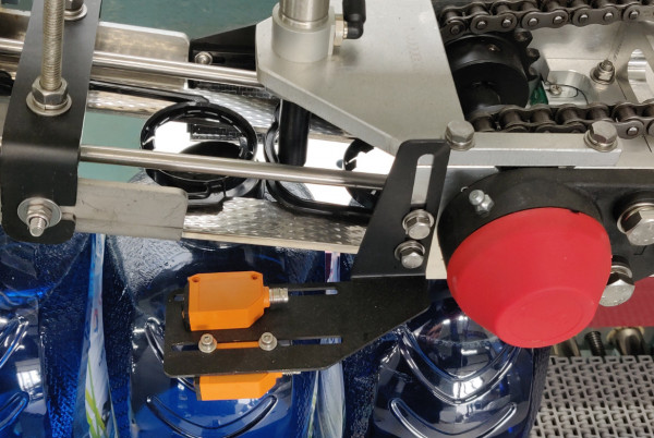 Applicateurs de clips